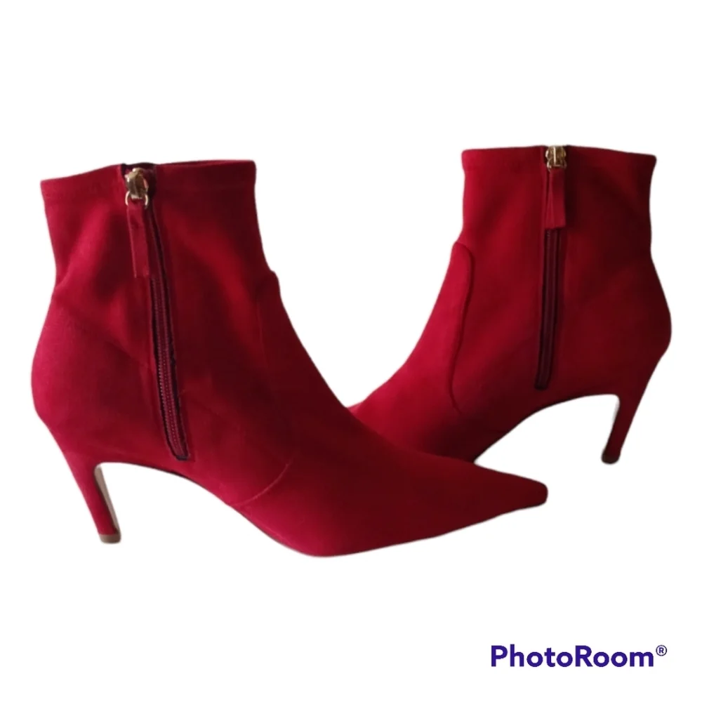 👠 NWOT Good American Icon Red Suede Ankle Booties. Size 6.5